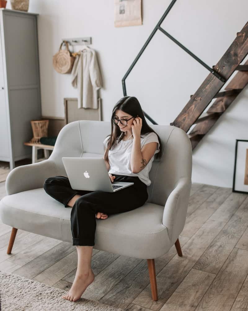These legit online jobs that pay weekly will help you add a few extra dollars to your budget. Check out this list of side hustles.