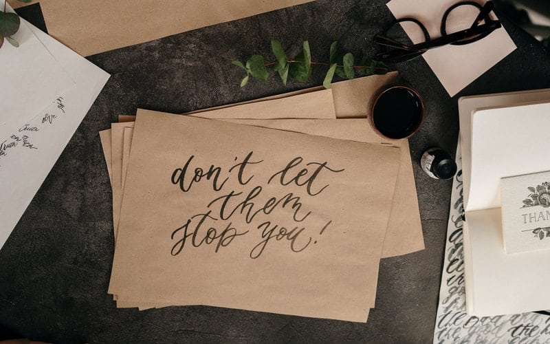 If you've been thinking about how to make money with freelance calligraphy, keep reading! Check out these ways to earn money by hand-lettering.