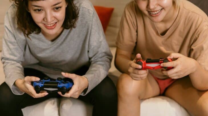 2 people testing video games